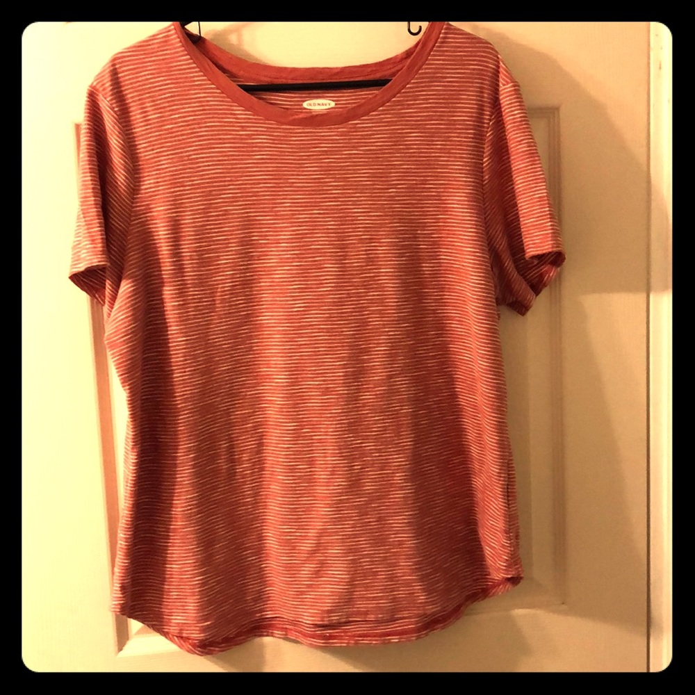 Pink and white striped everyday t-shirt !